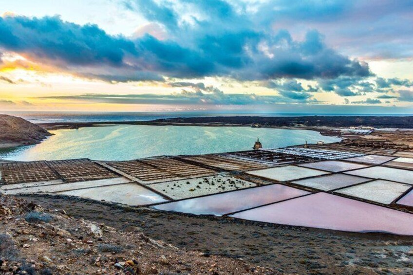Fuerteventura: Ferry ticket to Lanzarote with free wifi 2