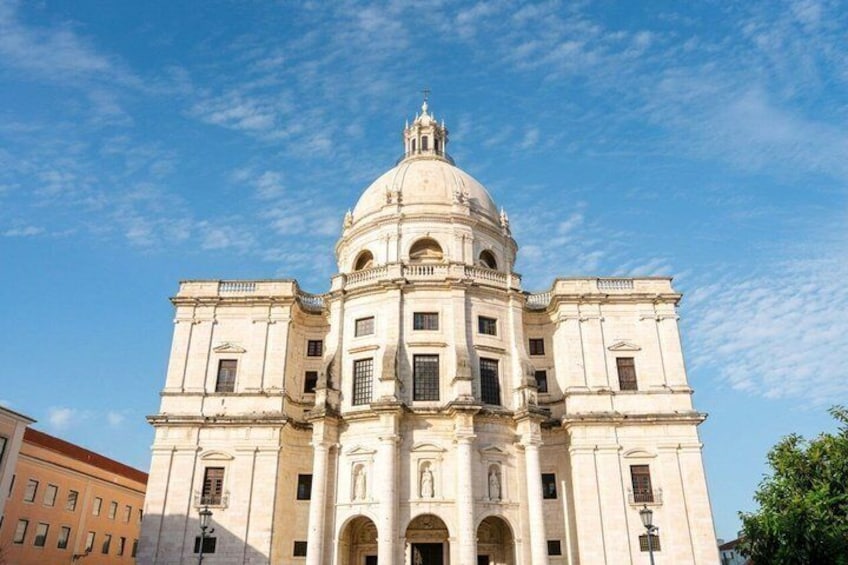 Explore Lisbon by Tuk Tuk: History and Viewpoints 4
