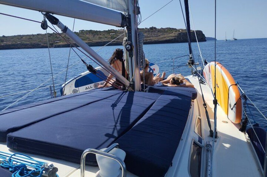Private sailing Boat with skipper, fuel, tapas, 2drinks Inc. 4