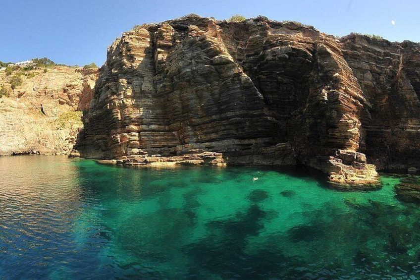 Punta Galera BeachThis is one of our favorite coves! It is one of the nudist coves in Ibiza, but this is not the only characteristic that makes this beach one of the most surprising places on the isla 4