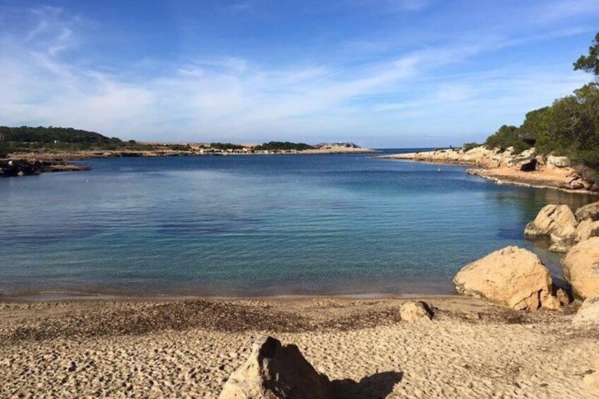 Come on board to visit sheltered Port des Torrent