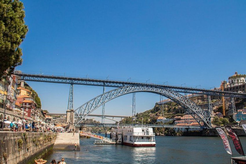 D. Luis Bridge 2