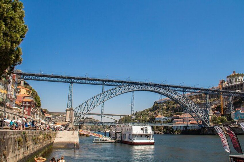 D. Luis Bridge 2