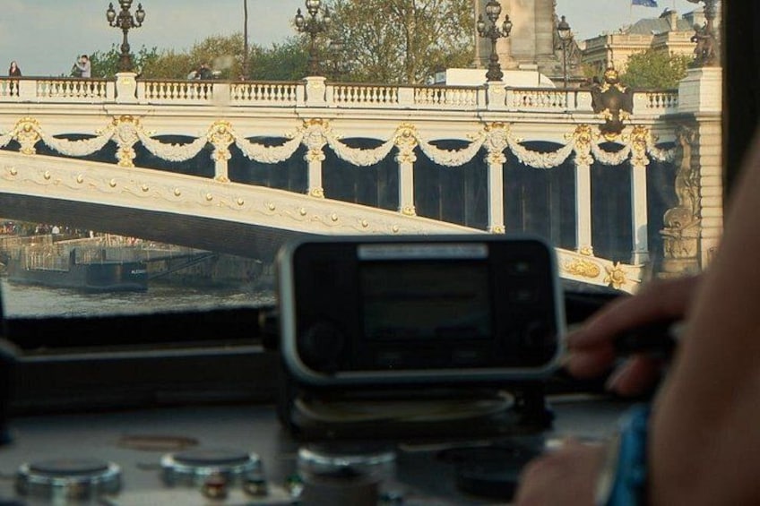 Paris en Scene 3 Course Seine River Dinner Cruise 2
