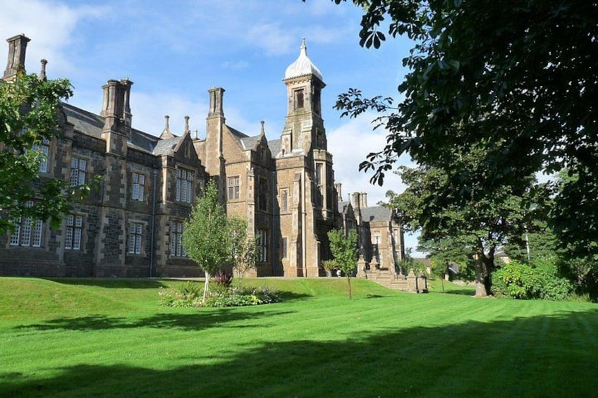 Clyde Coast Tours, see the stunning river Clyde and Argyll hills from Glasgow 4