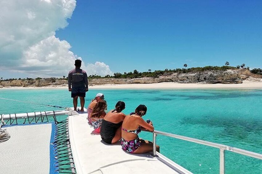 7 Hour Private Catamaran Sail, Snorkel and Beach BBQ Grace Bay, Providenciales