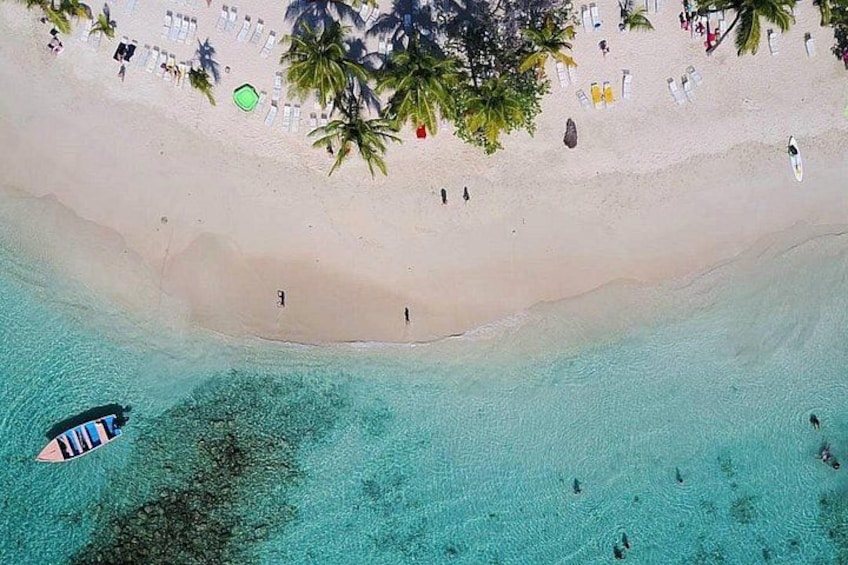 Bacardi Island (Cayo Levantado) Day Pass 5