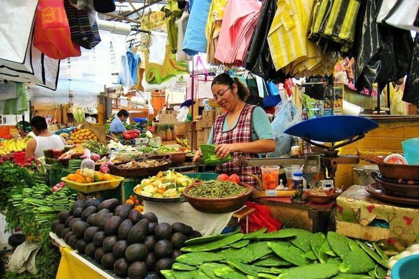 Local Market 4