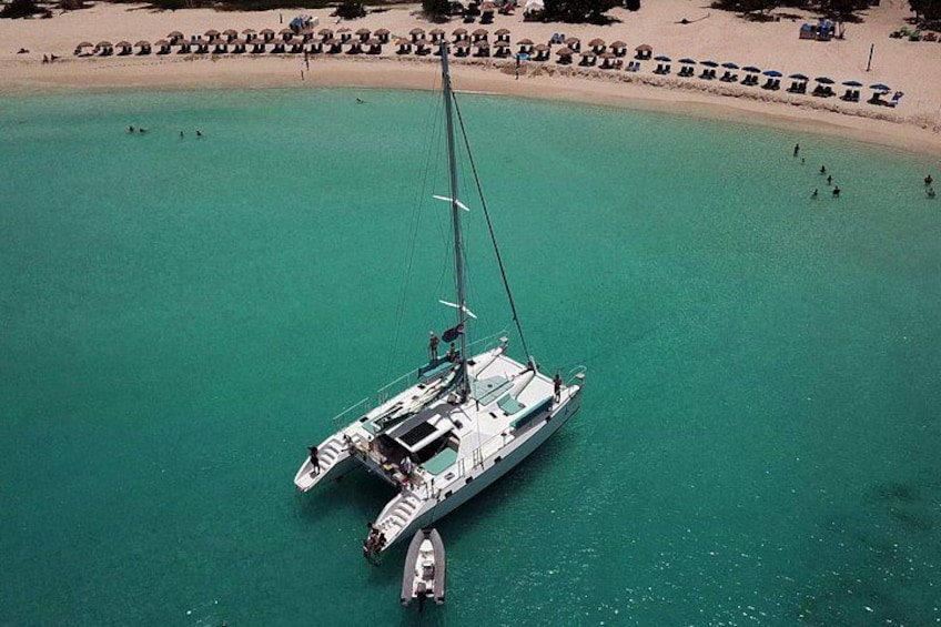 Beautiful, Spacious Yacht 2