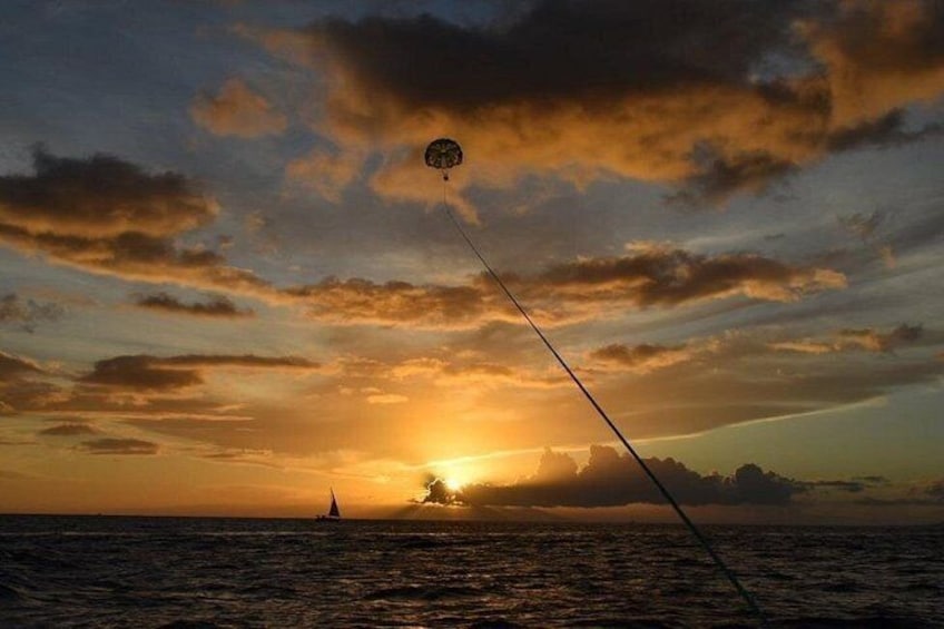 Parasailing Experience in Waikiki, HI 2