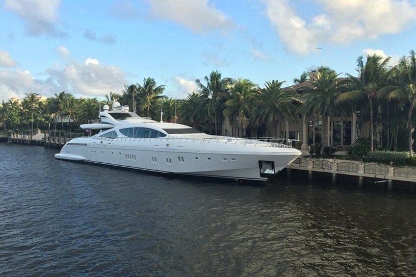 Jungle Queen Riverboat 90-Minute Narrated Sightseeing Cruise in Fort Lauderdale 2