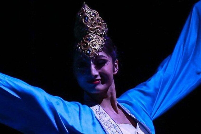 Amazing Acrobats: Grand Shanghai Circus Show in Branson 5
