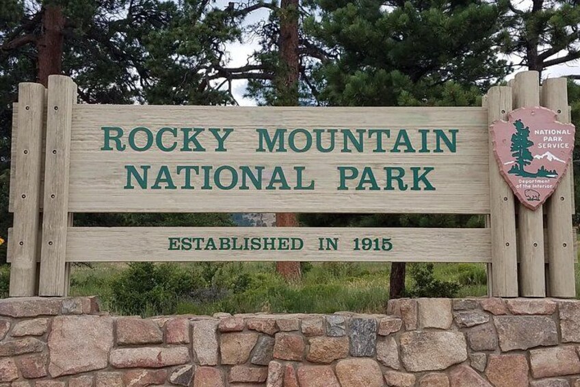 Park entry sign 2