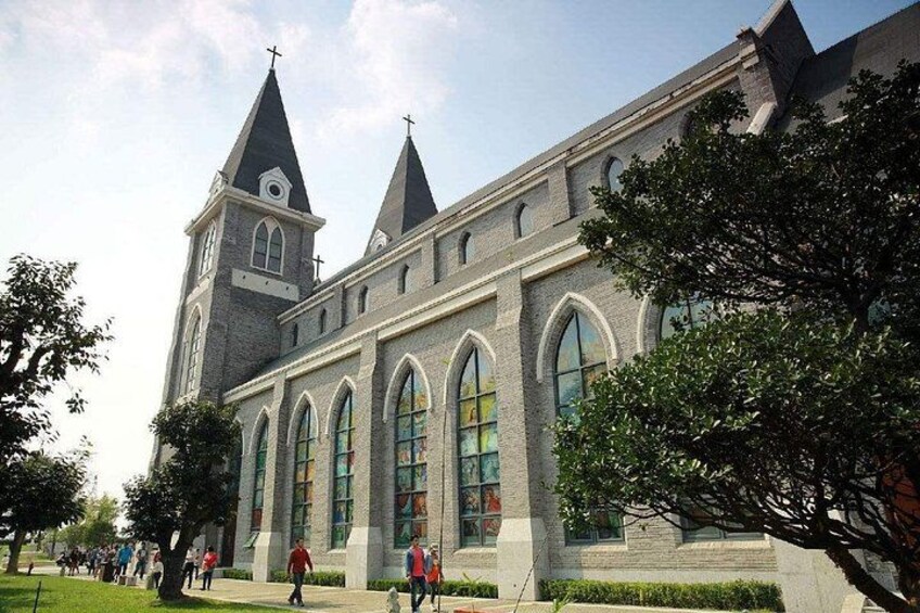 Harbin Catholic Church Car Transfer Service 2