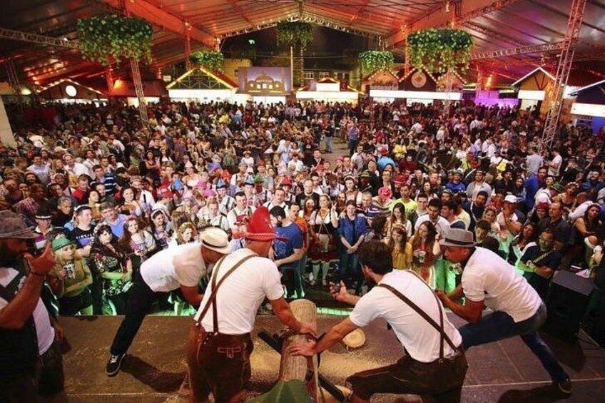 Oktoberfest Blumenau 2026 departing from Balneário Camboriú 1