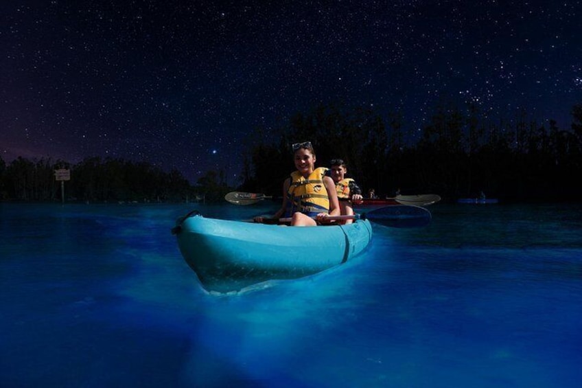 Bioluminescence Kayaking 3