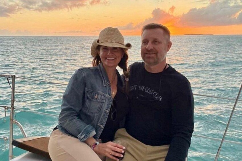 Key West Small-Group Sunset Sail with Wine and Hors d'oeuvres 3