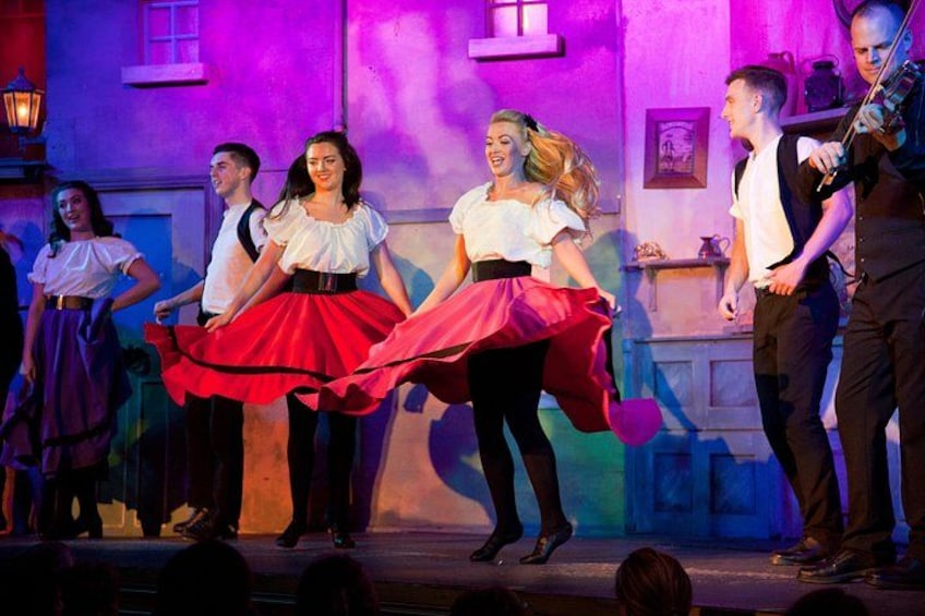 Skip the Line: Irish Night Show Including 4-Course Dinner Ticket 1