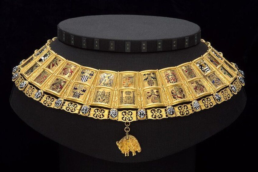 Skip the Line: Imperial Treasury of Vienna Entrance Ticket 2