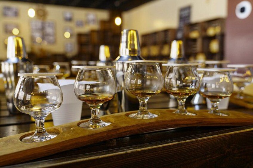 Rum Tasting and Food Walking Tour in Nassau Bahamas 2
