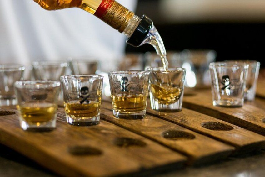 Rum Tasting and Food Walking Tour in Nassau Bahamas 4