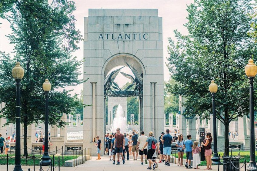 DC in a Day: 10+ Monuments, Boat Cruise, National Mall, Tickets 3