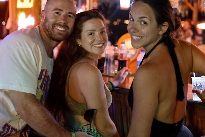 Sunday Funday Tamarindo Party Bus - Beach and Pool Crawl 5