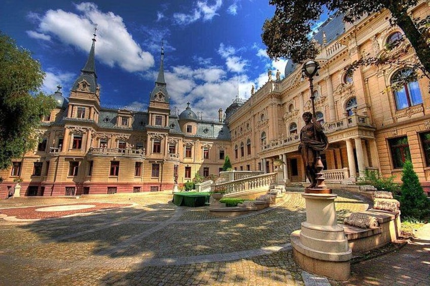 Lodz Small Group Tour from Warsaw with Lunch 1