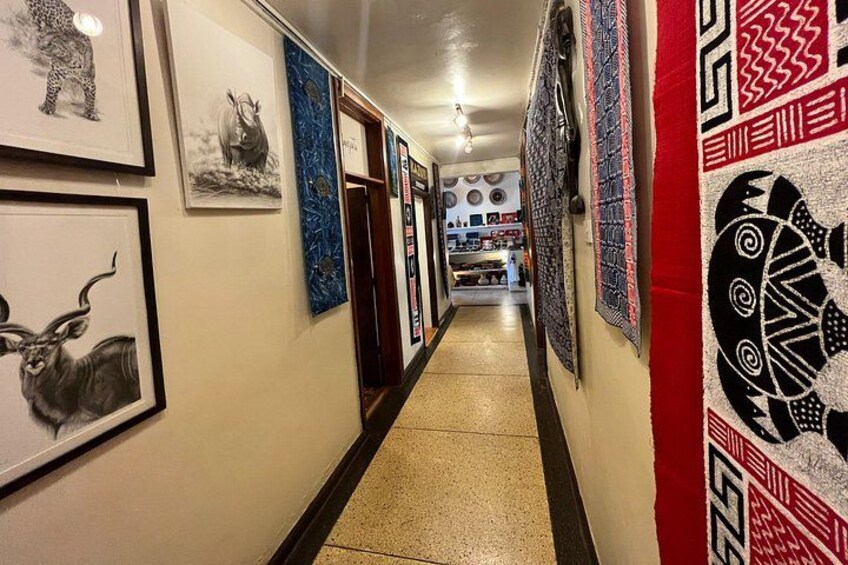 Nairobi souvenir Shopping and Historical Half day Tour 4