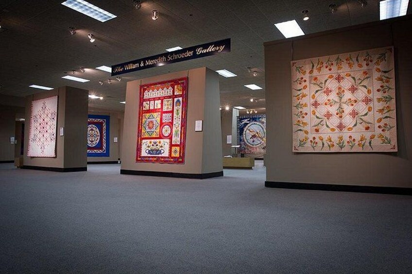 Enjoy exploring the National Quilt Museum! 3