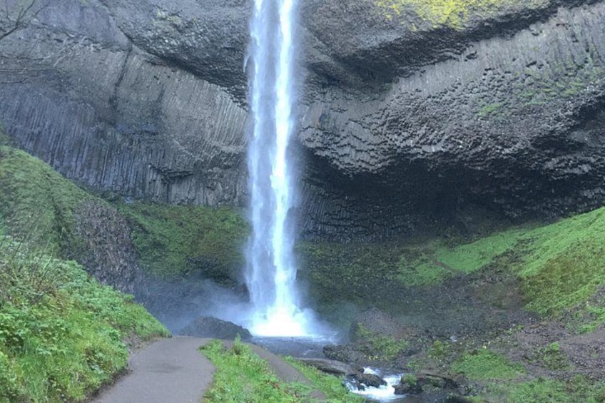 Small Group: Columbia River Gorge Waterfalls Tour from Portland 2