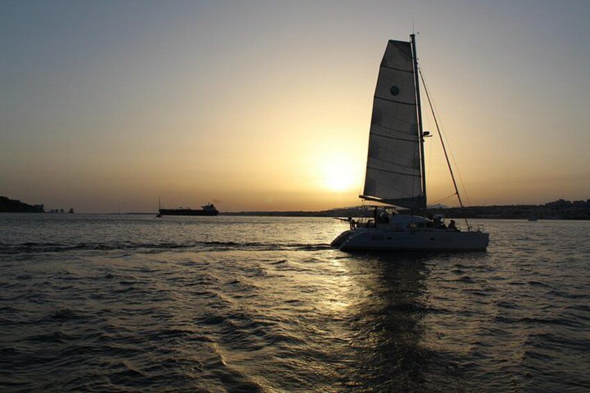 Lisbon Sailing Catamaran Public Cruise with drinks 4