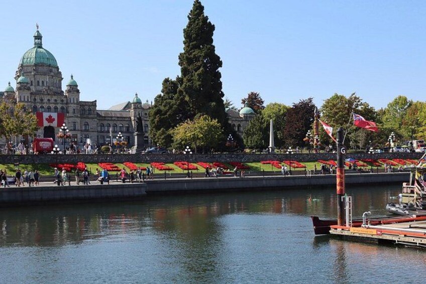 Victoria City Highlights Pedal or E-Bike Tour - Hoods & Legends 5
