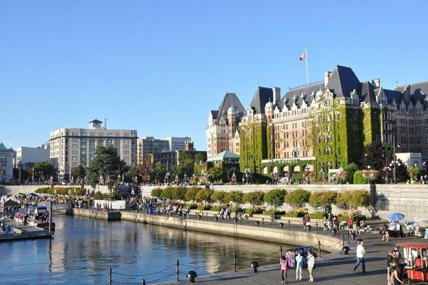 The Empress & Inner Harbour