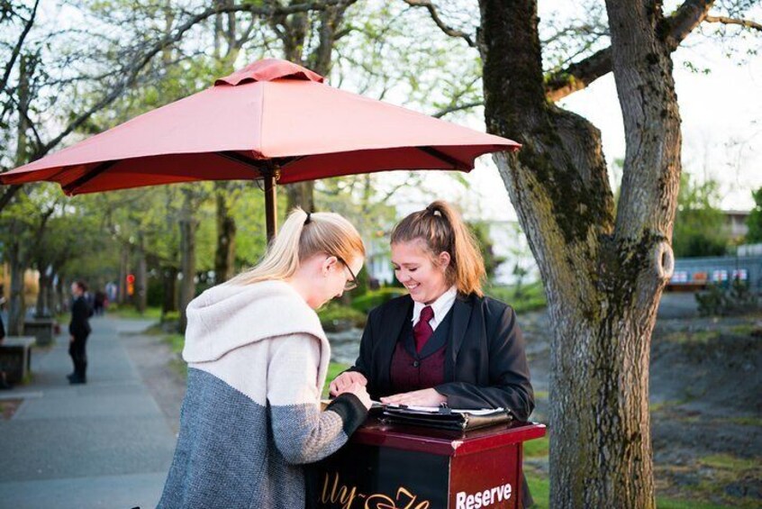 Victoria Heritage Horse-Drawn Carriage Tour