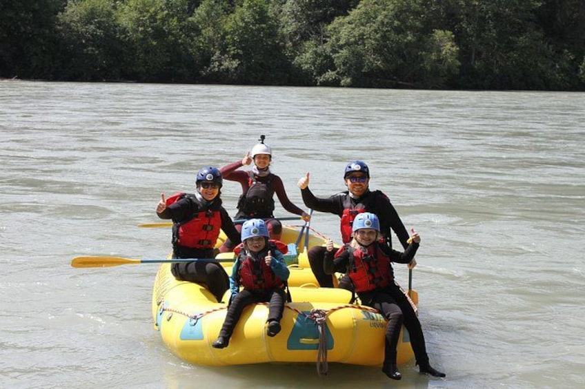 Family Friendly Cheakamus Splash Rafting 5