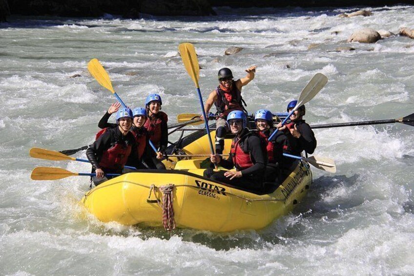 Family Friendly Cheakamus Splash Rafting 4
