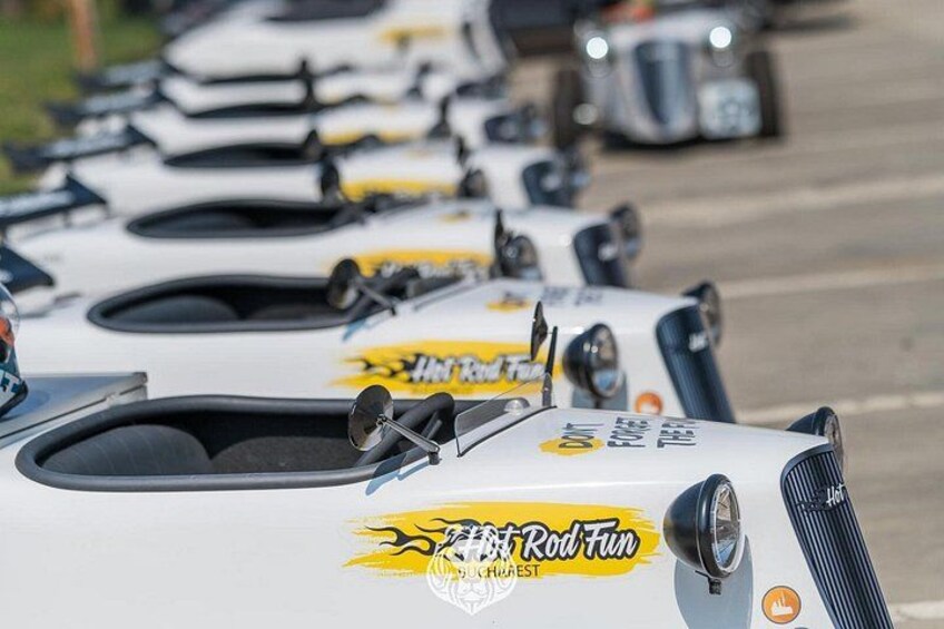 A row of racing cars with 'Rod Fun' branding. 2