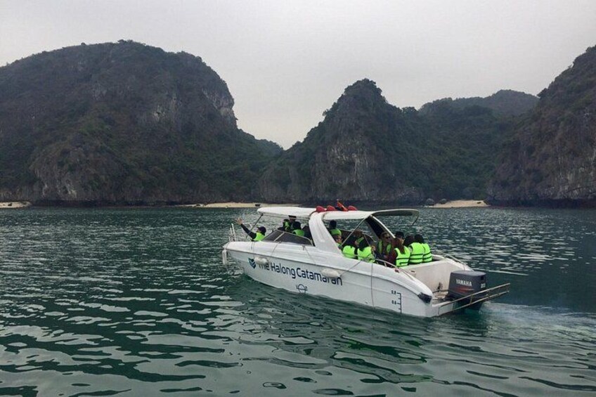 Full Day-All Inclusive: Halong Bay-Lan Ha Bay-Bai Tu Long Bay 3