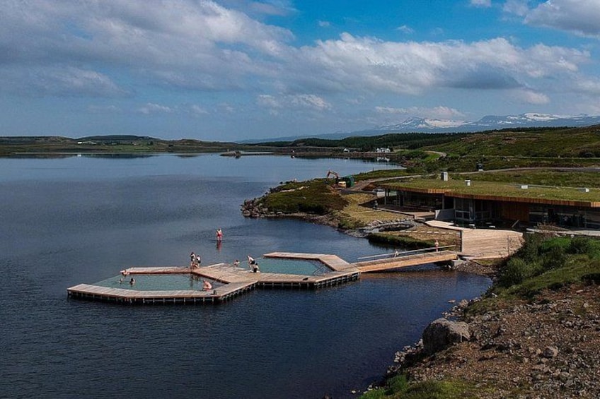Vök Baths, Lake Urriðavatn in East Iceland 4