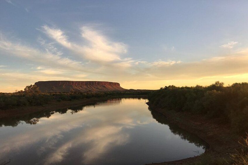 Mt Conner 4WD Small Group Tour from Ayers Rock Resort inc Dinner 3