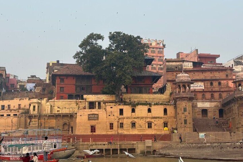 Assi to Manikarnika Walking Tour: Varanasi Ghats & Lanes 3