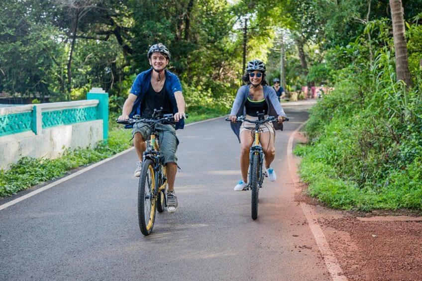 BLive Electric Bike Tours – Discovery of Divar Island 2
