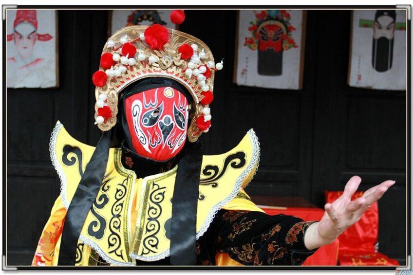 Skip the Line: Sichuan Opera Chengdu Ticket 5