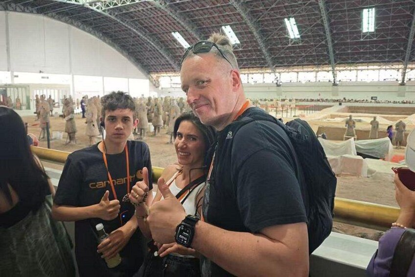 Xi'an 1-Day Coach Tour of Terracotta Army 1