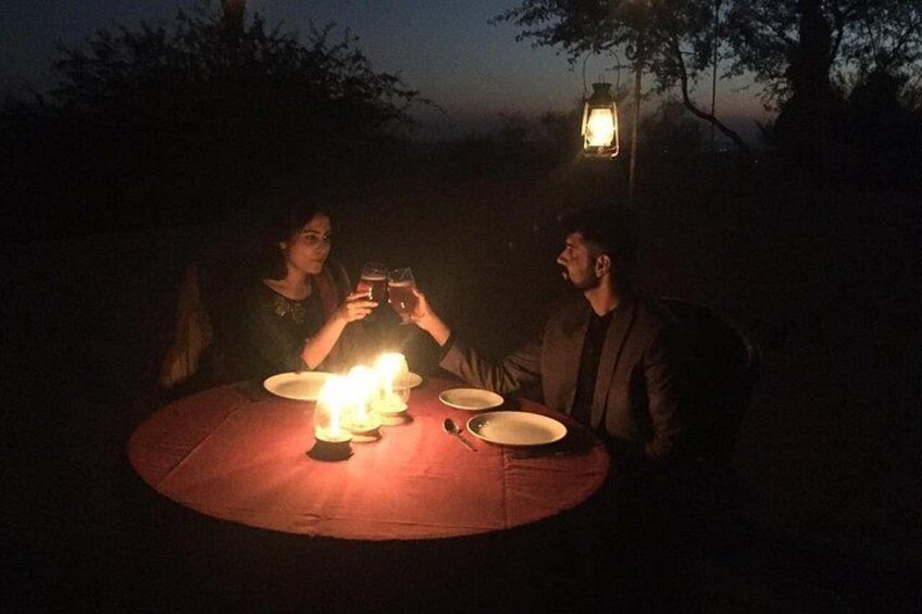 Couple Dinner On Dunes
Love Couple 3