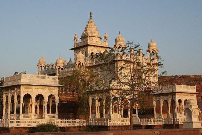 Private Guided Jodhpur City Day Tour From Jaipur With Lunch & Entry (Optional)