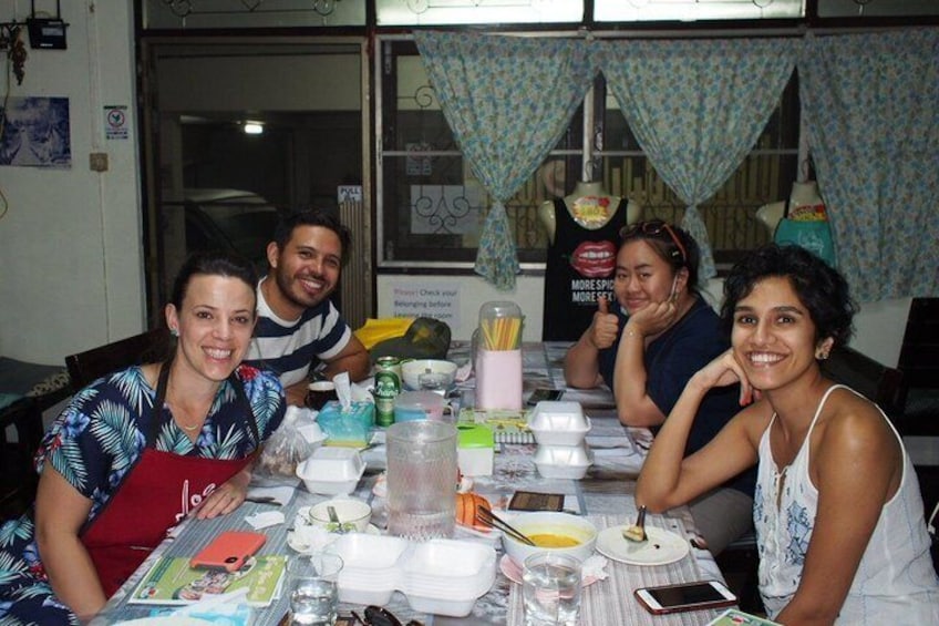 Home Cooking Class in Chiang Mai at Tomyumthai Cooking School 4