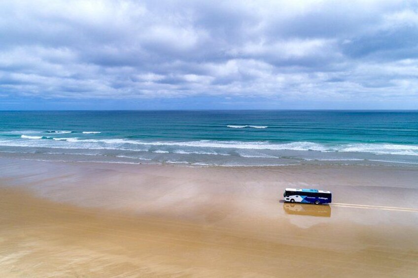 Bus on Ninety Mile Beach 2