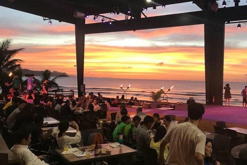 Taotao Tasi the Beach Dinner Show in Guam 4